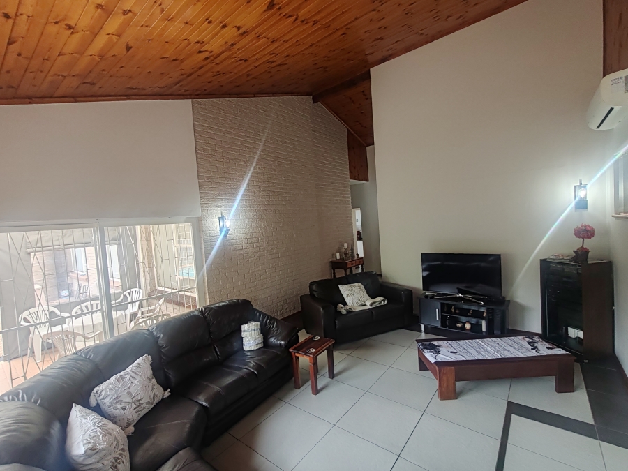 4 Bedroom Property for Sale in Vanes Estate Eastern Cape